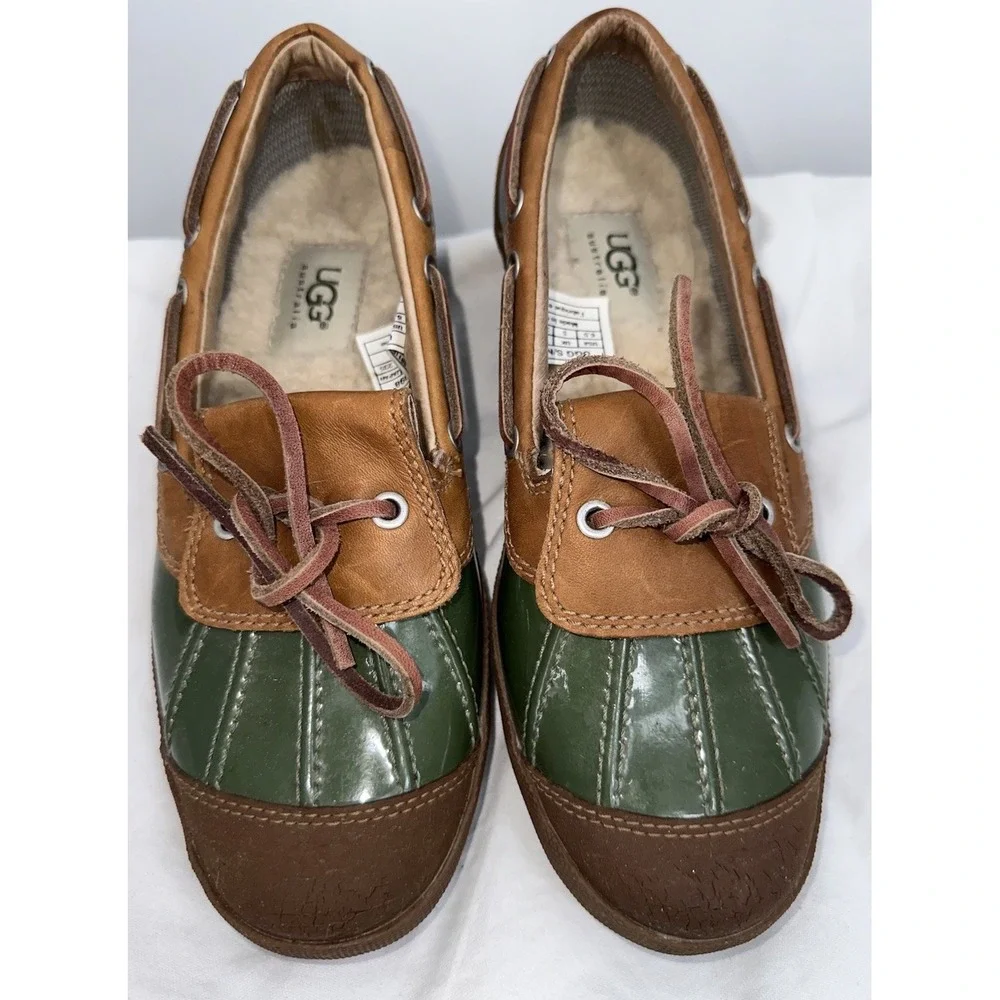 UGG Australia Duck Boots Leather Sherpa‎ Shearling Lined 6.5 Boat Green Brown